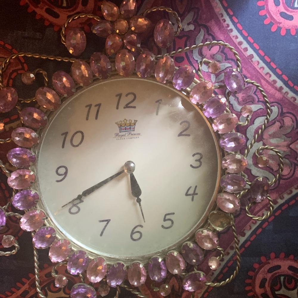 princess clock